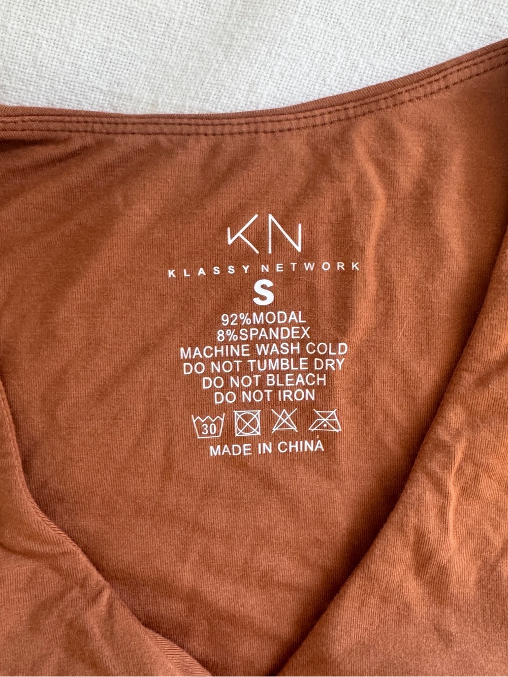 Klassy Network Camel Wrap Long Sleeve Crop Brami Top in Small - Picture 3 of 5